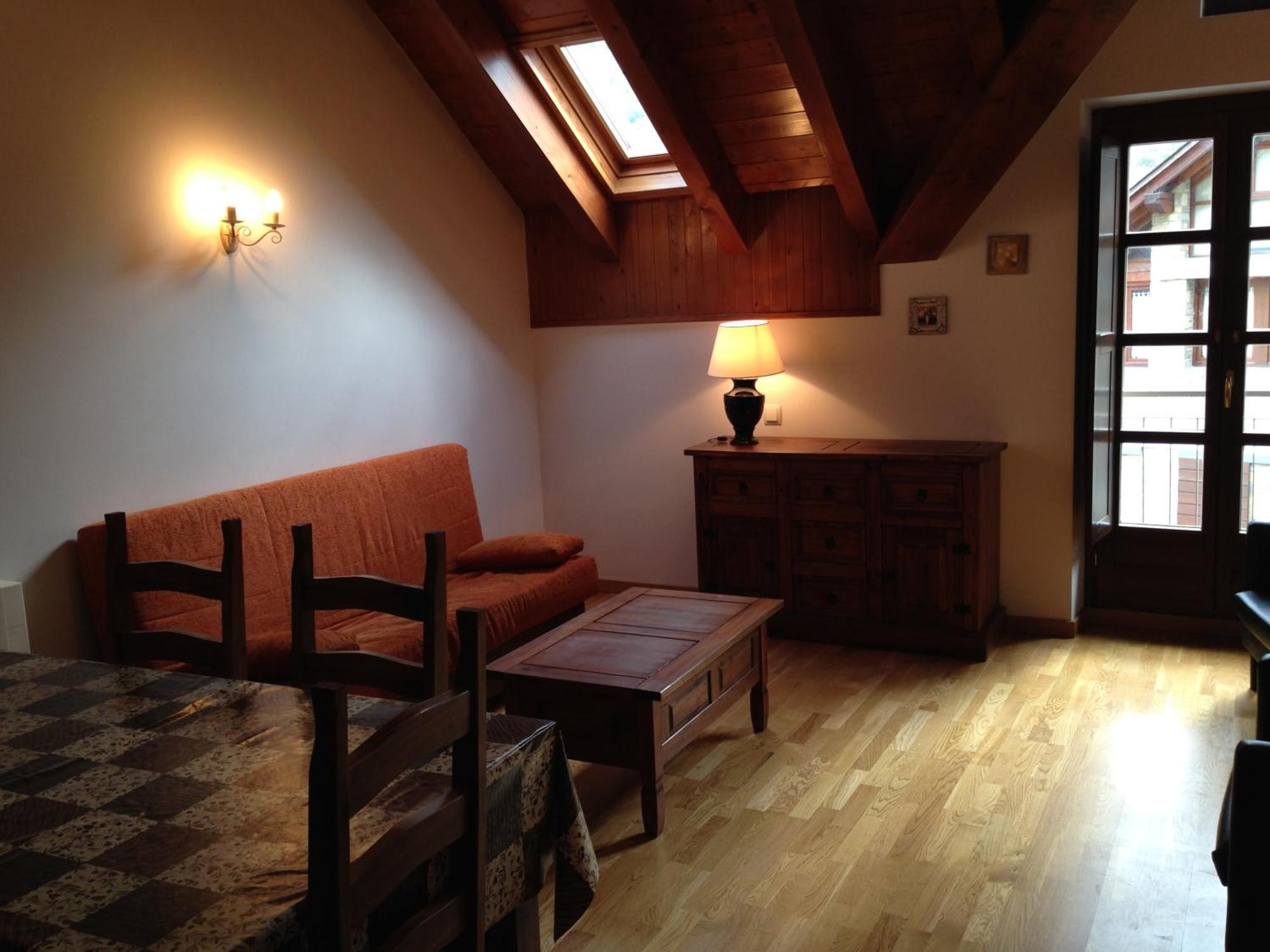 Apartaments Pirinenc Esterri d'Àneu Exteriör bild